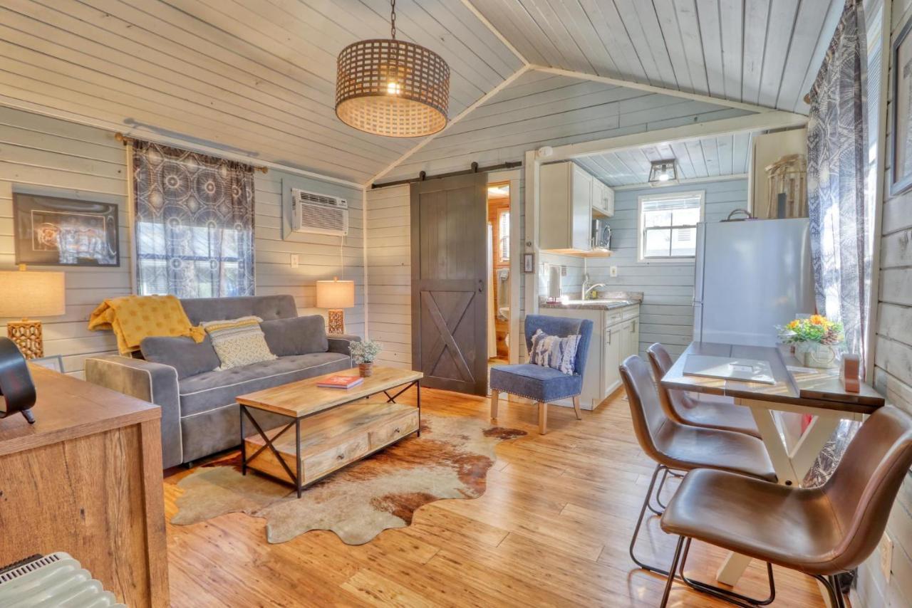 Creekside Cabins - The Texan Уимберли Экстерьер фото